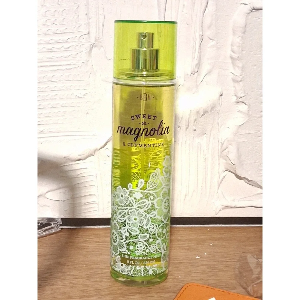 Sweet Magnolia & Clementine Fine Body Mist full-size Bath and Body Works Rare